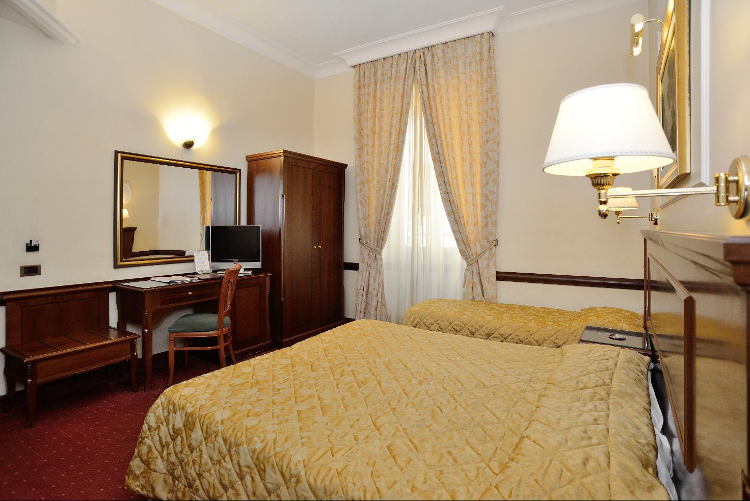 Hotel Palladium Palace Roma Dış mekan fotoğraf