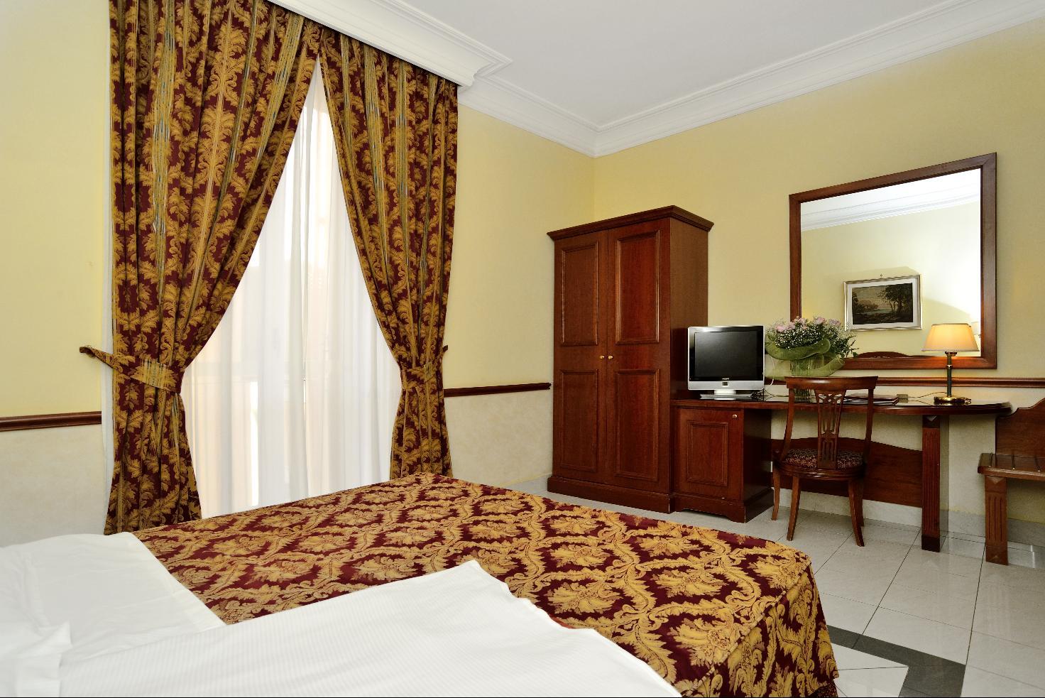 Hotel Palladium Palace Roma Dış mekan fotoğraf